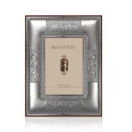 korniza-triantafyllo